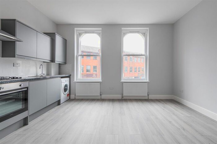 1 Bedroom Flat To Rent In Hoe Street, London, E17