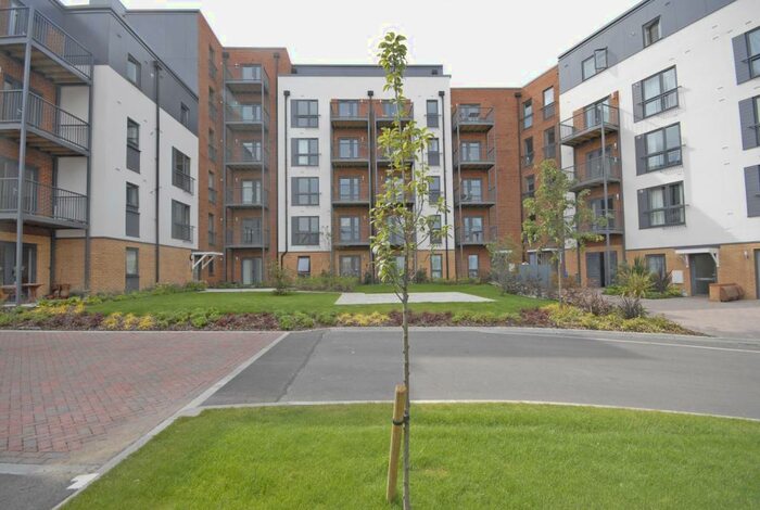 2 Bedroom Apartment To Rent In Fairthorn Road, Charlton, London, SE7