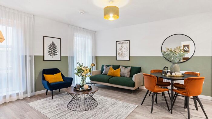 1 Bedroom Flat For Sale In St Albans Rd, Watford, WD25