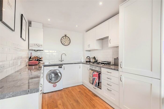 1 Bedroom Flat To Rent In Cornwall Road, Harringay, London, N15