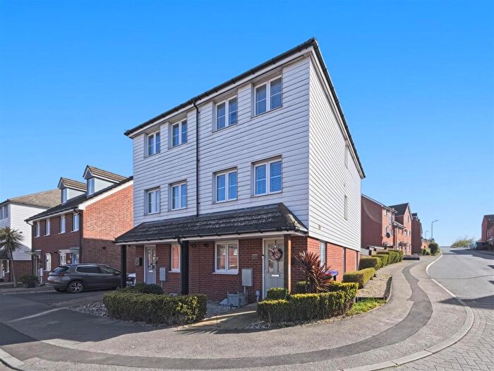 4 Bedroom Semi Detached House For Sale In Talmead Road, Herne Bay, CT6