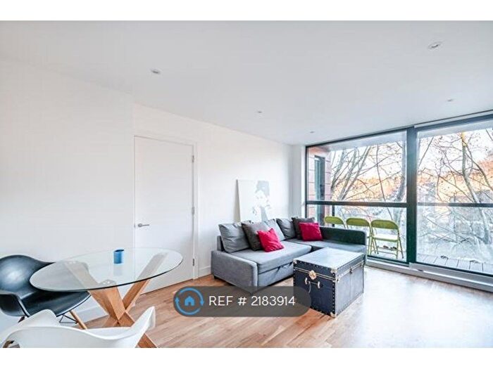 2 Bedroom Flat To Rent In Cube Apartments, London, WC1X
