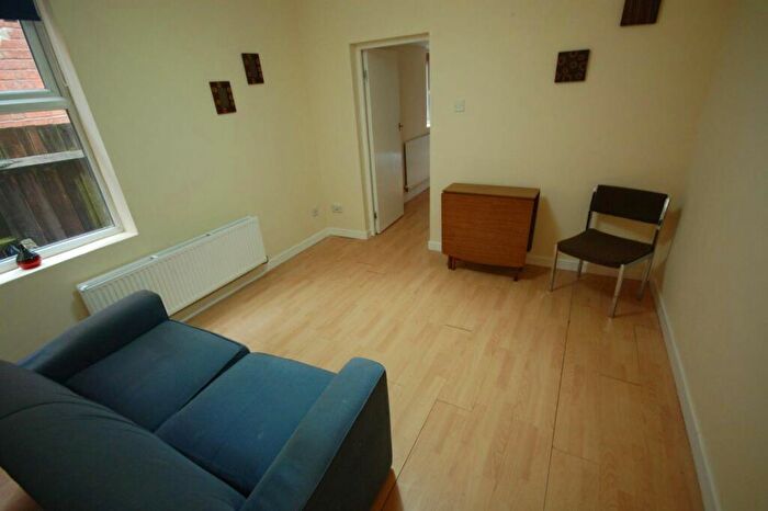 1 Bedroom Flat To Rent In A Tiverton Road, B29