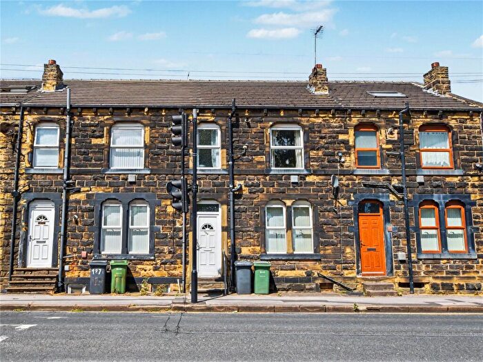 1 Bedroom Terraced House For Sale In Britannia Road, Morley, Leeds, West Yorkshire, LS27