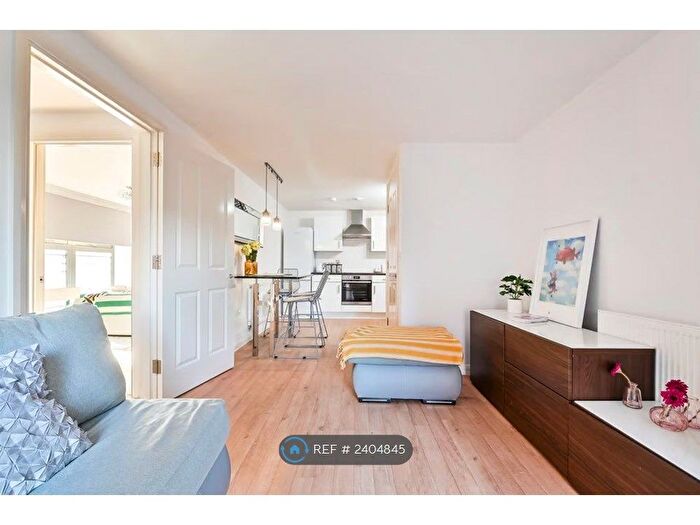 1 Bedroom Flat To Rent In William Gattie House, London, SW6