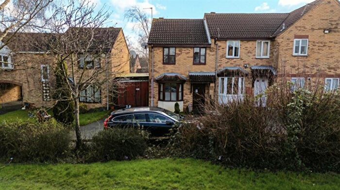 2 Bedroom Town House For Sale In Acer Close, Loughborough, LE11