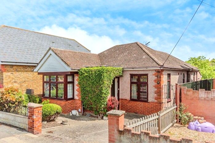 2 Bedroom Bungalow For Sale In Parsonage Chase, Minster On Sea, Sheerness, Kent, ME12