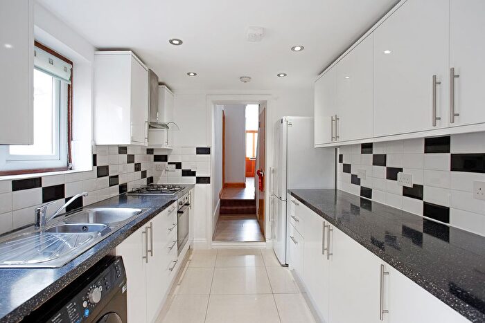 3 Bedroom Terraced House For Sale In Christchurch Way, London, SE10