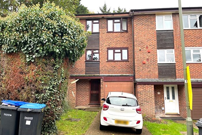 5 Bedroom Terraced House To Rent In Greenacre Court, Englefield Green, Egham, Surrey, TW20