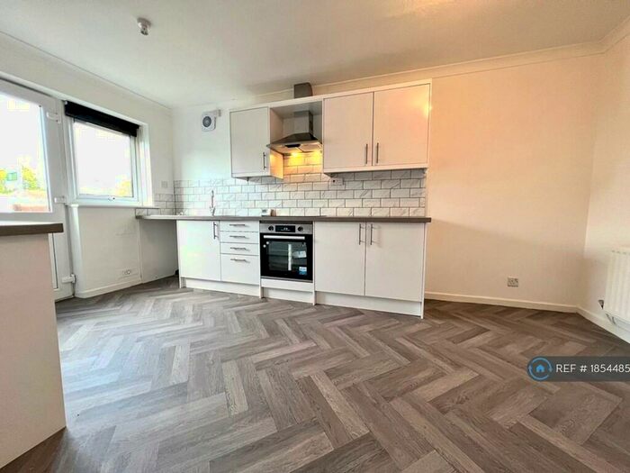 3 Bedroom End Of Terrace House To Rent In Skipton Close, Newton Aycliffe, DL5