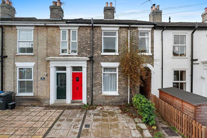 3 Bedroom Terraced House For Sale In Havelock Road, Norwich, NR2