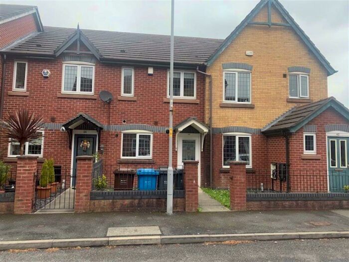2 Bedroom Mews To Rent In Longhope Road, Wythenshawe, M22