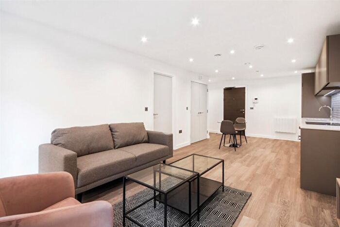 1 Bedroom Apartment To Rent In Lionel Street, Birmingham, B3