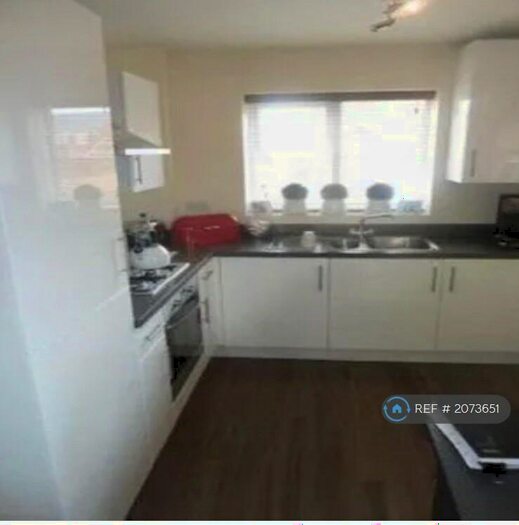 2 Bedroom Flat To Rent In Herbert James Close, Smethwick, B66
