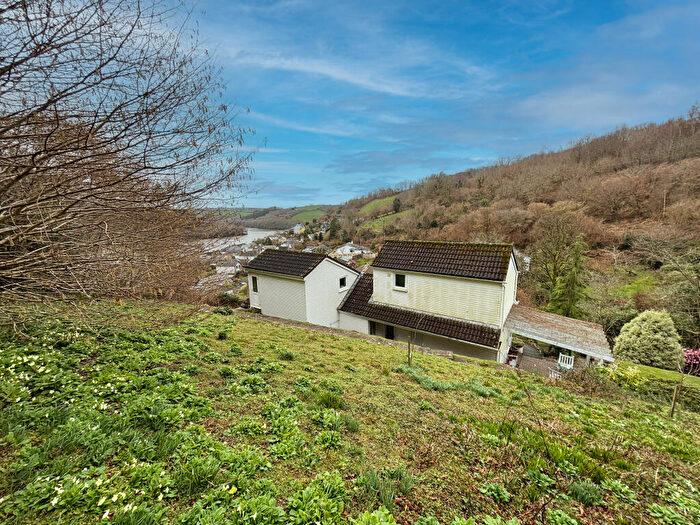 4 Bedroom Detached House For Sale In Menethryn, Water Lane, Golant, Fowey, Cornwall, PL23