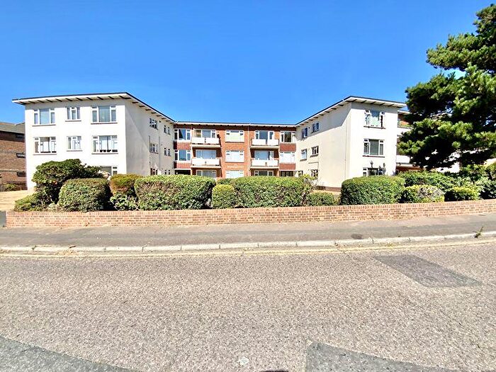 2 Bedroom Flat For Sale In St. Catherines Road, Southbourne, Bournemouth, BH6