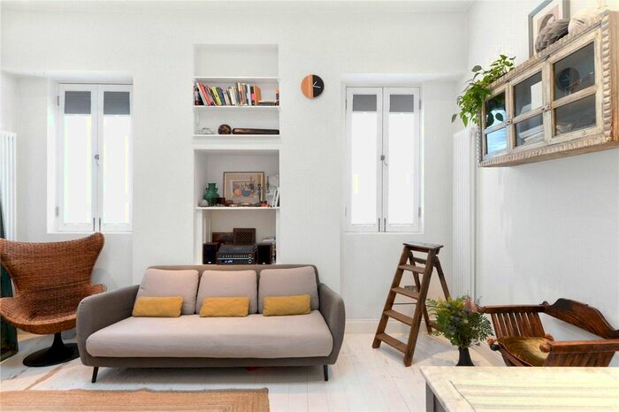 Studio To Rent In New Cross Road, London, SE14