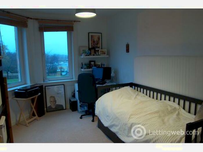 2 Bedroom Flat To Rent In Moredun Dykes Road, Edinburgh, EH17