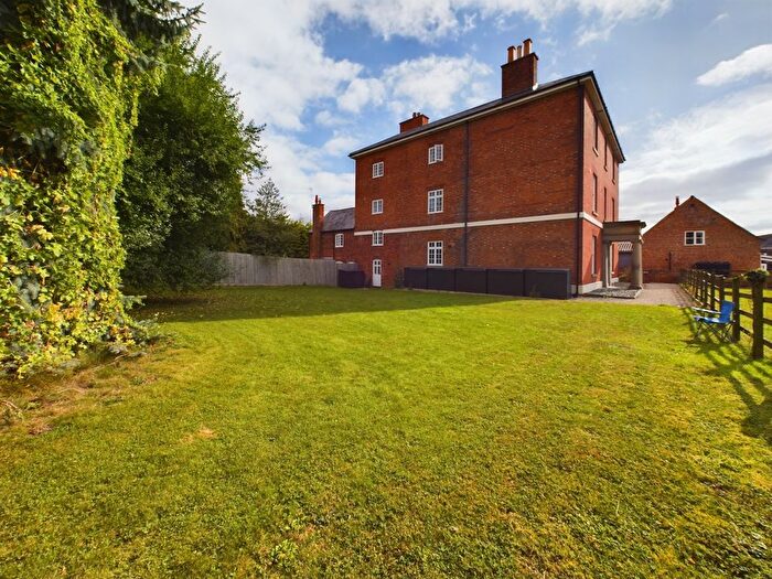 2 Bedroom Flat To Rent In Boddington House, Boddington Lane, Boddington, Nr Cheltenham, GL51