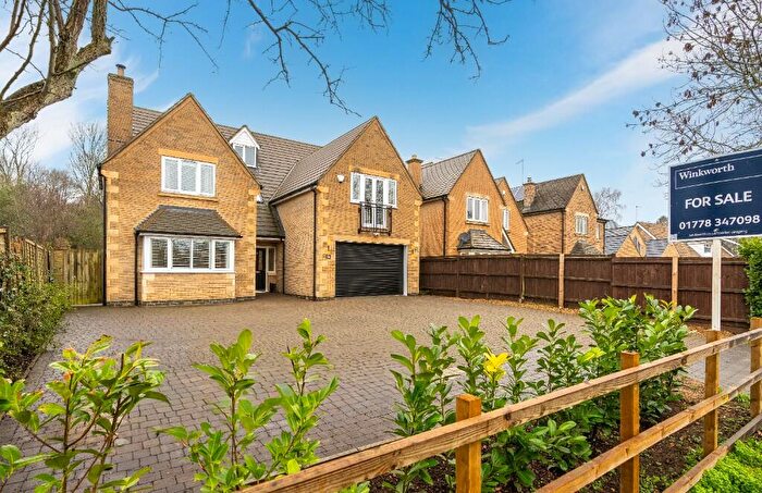 4 Bedroom Detached House For Sale In Heath Road, Helpston, Peterborough, PE6