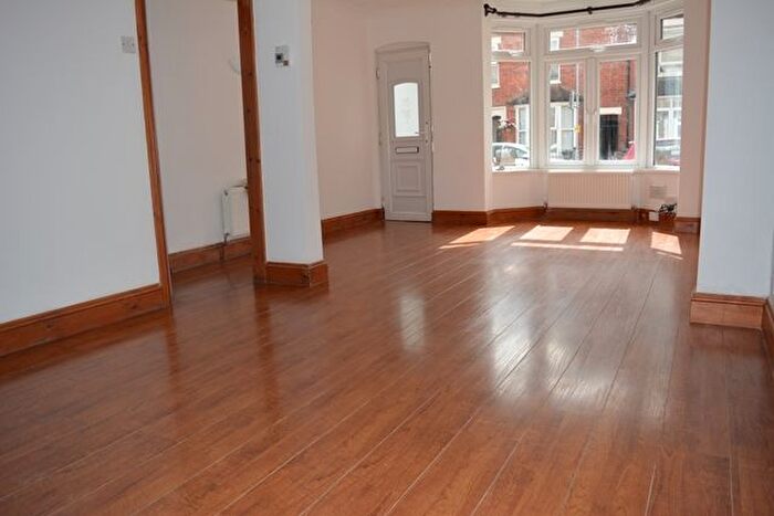 3 Bedroom Terraced House To Rent In Stafford Road, Bedford, MK42