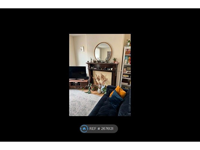 1 Bedroom Maisonette To Rent In High Road Leyton, London, E15