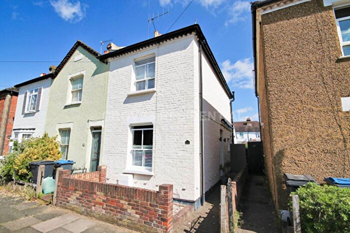 2 Bedroom Semi-Detached House To Rent In Northcote Road, New Malden, KT3