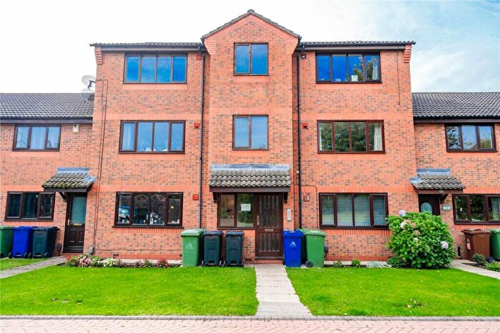 2 Bedroom Apartment For Sale In Limber Court, Grimsby, Lincolnshire, DN34