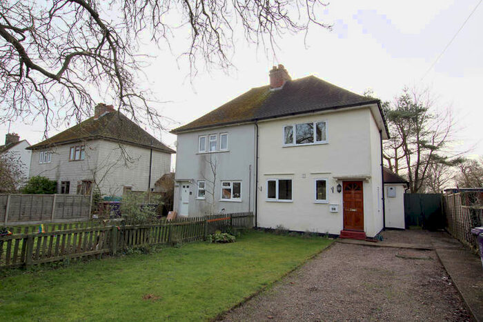 2 Bedroom Semi-Detached House For Sale In Blacksmiths Lane Reed, SG8