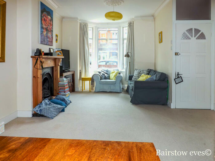 3 Bedroom House To Rent In Morland Road, Walthamstow, E17