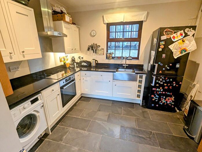 4 Bedroom Detached House For Sale In Llangunnor Road, Carmarthen, Carmarthenshire., SA31