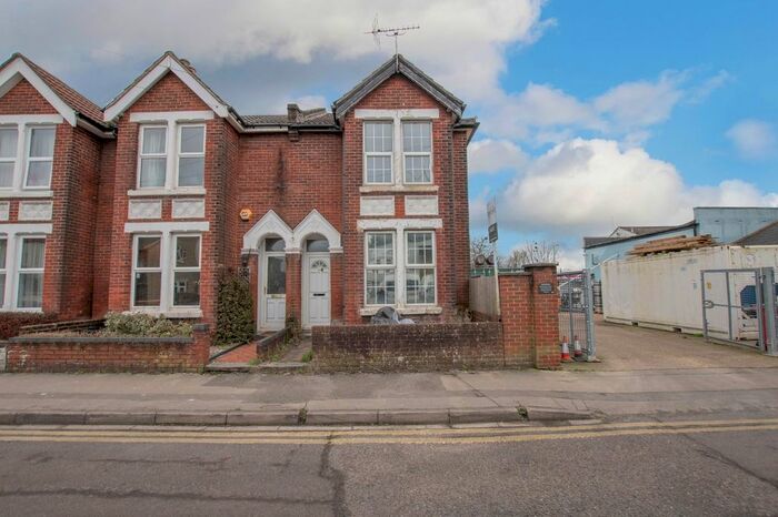 1 Bedroom Flat To Rent In Dutton Lane, Eastleigh SO50