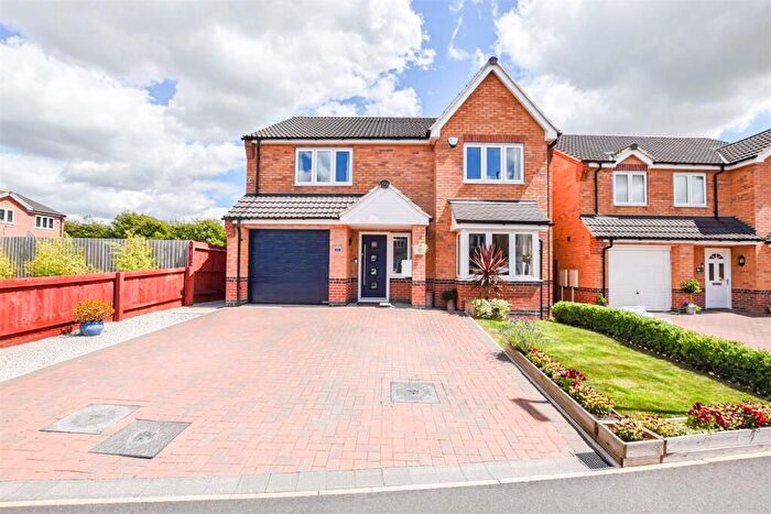 5 Bedroom Detached House For Sale In Mason Way, Leabrooks, DE55