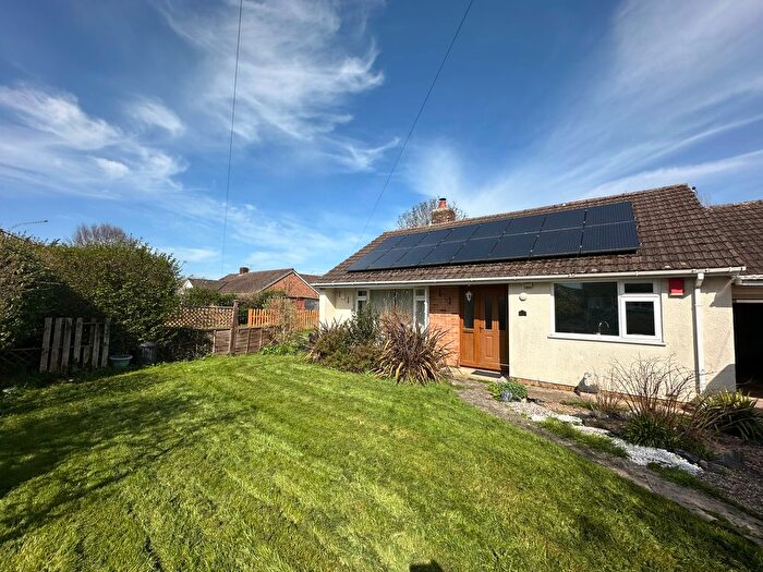 2 Bedroom Bungalow To Rent In The Grove, Taunton, TA3