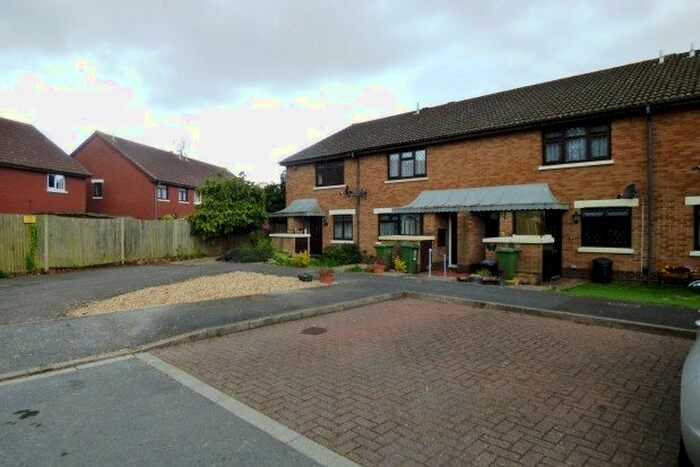 1 Bedroom Flat To Rent In Marsh Close, Portsmouth, PO6