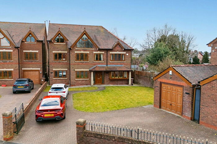 6 Bedroom Detached House For Sale In Ritherup Lane, Rainhill, L35