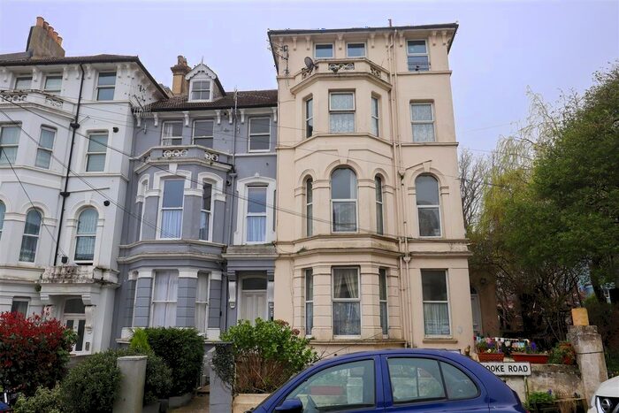 1 Bedroom Flat To Rent In Carisbrooke Road, St. Leonards-On-Sea, TN38