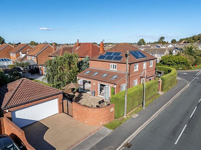 4 Bedroom Detached House For Sale In 'bramble Lodge' Field Lane, Thorpe Willoughby, YO8