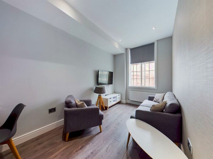 2 Bedroom Flat To Rent In Reliance House, Water Street, L2