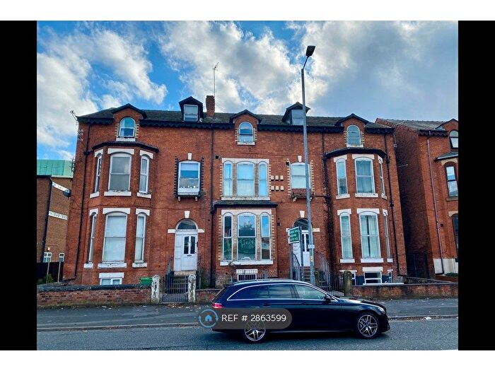 Studio To Rent In Hathersage Road, Manchester, M13