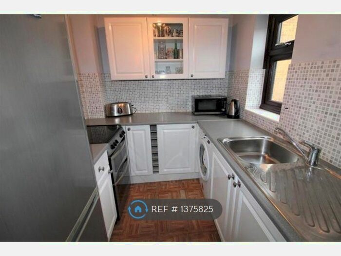 1 Bedroom Semi-Detached House To Rent In Doyle Close, Erith, DA8