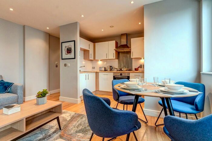 1 Bedroom Apartment To Rent In Meridian Plaza, Bute Terrace, Cardiff, CF10