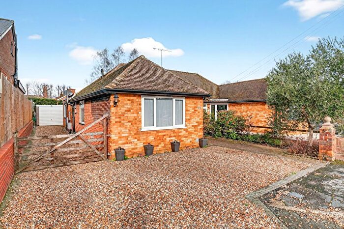 3 Bedroom Semi Detached Bungalow For Sale In Katherine Close, Row Town, KT15