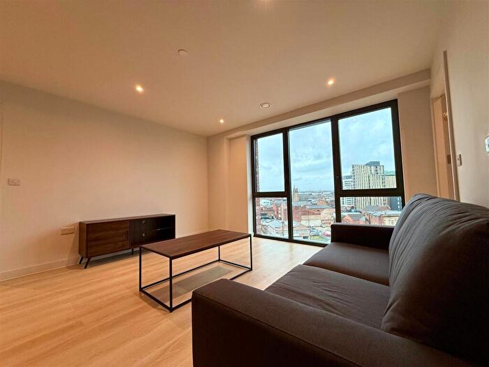 2 Bedroom Apartment To Rent In Dutton Street, Manchester, M3