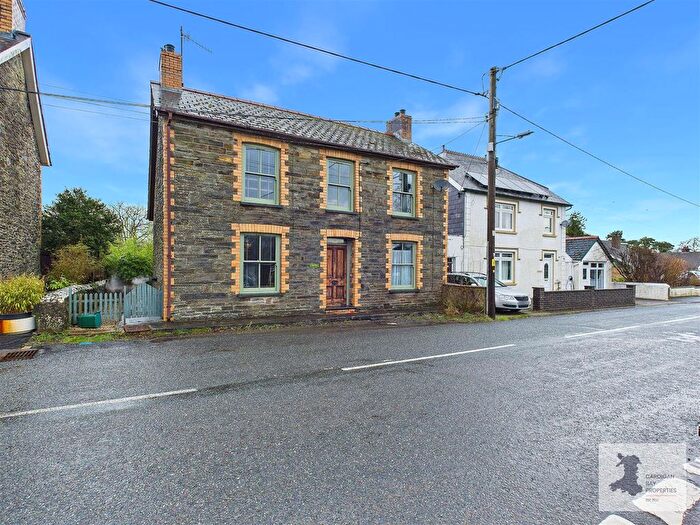 2 Bedroom Detached House For Sale In Dre-Fach Felindre, Llandysul, SA44