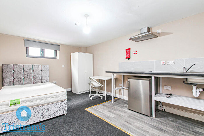Studio To Rent In Birkin Avenue, Radford, NG7