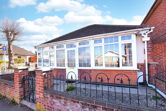 3 Bedroom Detached Bungalow For Sale In Fairfax Road, Humberstone, Leicester, LE4