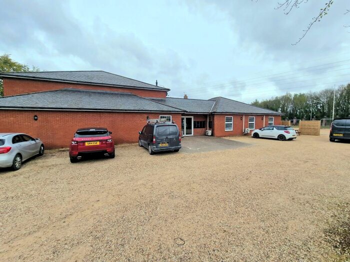 Studio To Rent In The Lodge, Elme Hall Hotel, Elm High Road, Wisbech, Cambridgeshire, PE14