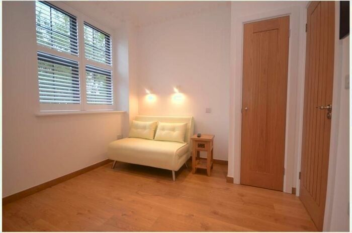 Studio To Rent In Whitley Street, Reading, RG2