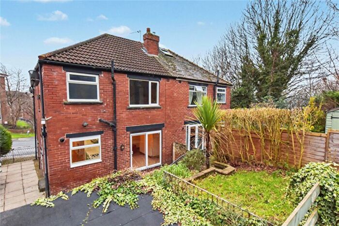 3 Bedroom Semi Detached House For Sale In Kirkstall Hill, Leeds, West Yorkshire, LS4